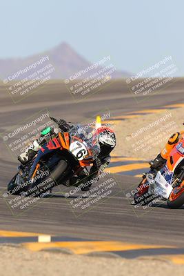 media/Oct-07-2023-CVMA (Sat) [[f84d08e330]]/Race 13 500 Supersport-350 Supersport/